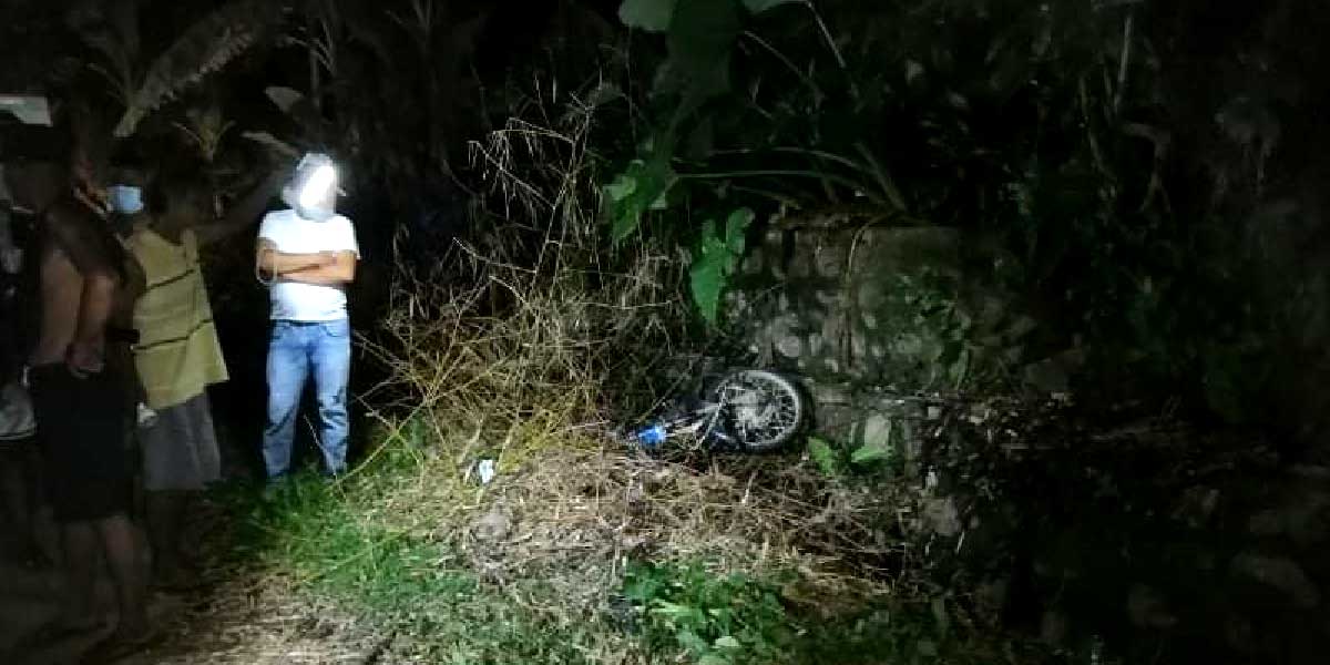 Motorcycle rider killed after falling into canal | Daily Guardian