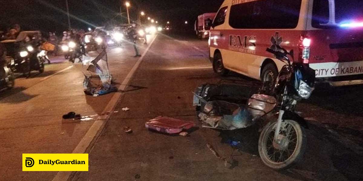 Two dead, three injured in motor-trike collision - Daily Guardian