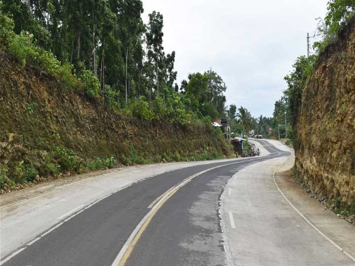 Improved Kabankalan-Bais Road enhances travel efficiency and ...