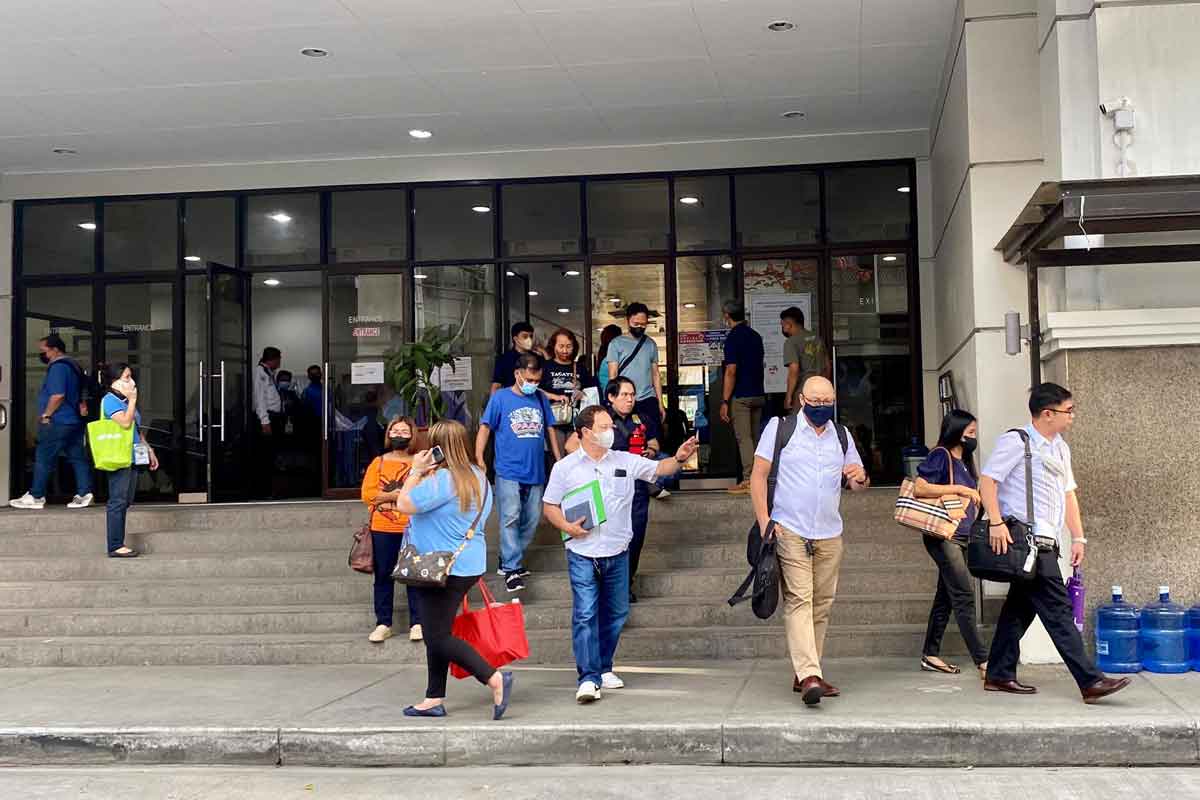 NEW YEAR NIGHTMARE: Massive power outage hits Western Visayas anew NEW YEAR NIGHTMARE: Massive power outage hits Western Visayas anew