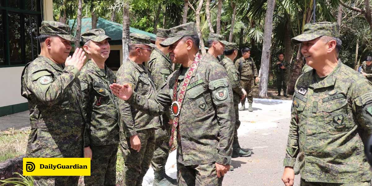 AFP chief stresses importance of 'doing right' during Iloilo visit ...